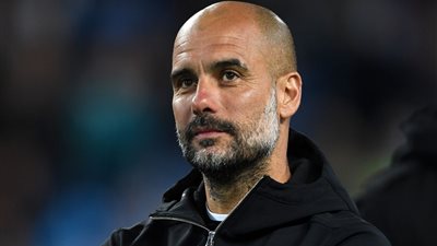 جوارديولا سعيد بالحياة في مانشستر سيتي