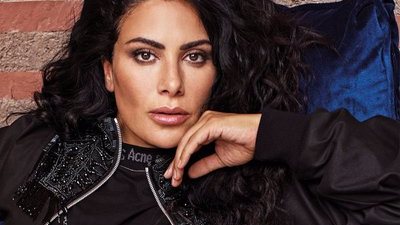 صورة.. صبا مبارك توجه رسالة لمكسيم خليل وبشري من فينيسيا