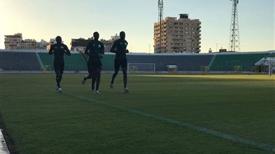 مران بدني لـ طاقم حكام مباراة المصري واتحاد العاصمة الجزائري