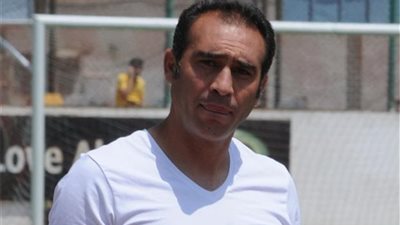 قبل مواجهة الزمالك وسموحه...علي ماهر لا يعرف الفوز علي الفارس الأبيض