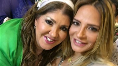 سالي شاهين تهنئ الإعلامية رولا خرسا.. والسبب فرمان المفتي