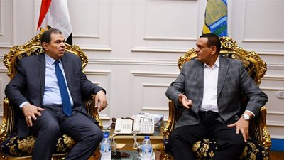 صور .. محافظ البحيرة يستقبل وزير القوى العاملة بالديوان العام