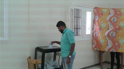 صور.. تواصل التصويت في انتخابات مراكز الشباب بالوادي الجديد