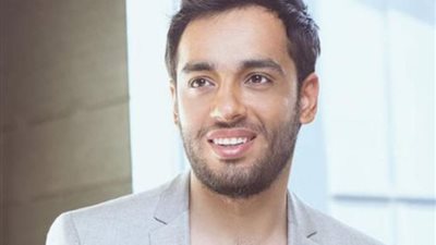 وصلة غزل بين أحمد زاهر و رامي جمال .. السبب؟