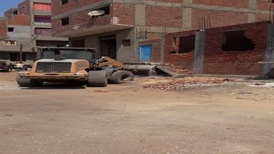 صور.. إزالة ٢١ حالة تعد علي الأراضي الزراعية بـ الخانكة