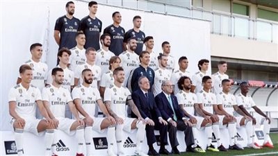 نجم برشلونه السابق ينتقد وضعية مواطنه في ريال مدريد