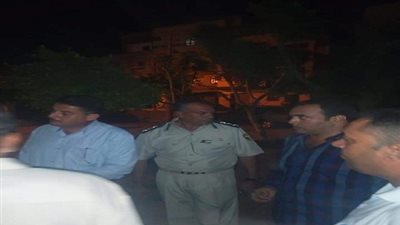 صور.. رئيس مدينة دمنهور يجرى جولة ليلية لتفقد قرية سنهور 