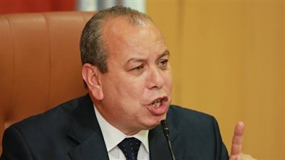 إحالة 18 موظفاً بمحليات كفر الشيخ للتحقيق بسبب مخالفات 