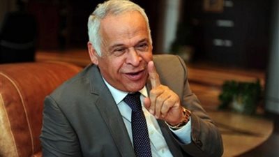 فرج عامر يفتح النار على اتحاد الكرة