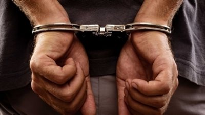 القبض على عاطل بحوزته كمية من مخدر الهيروين بـ