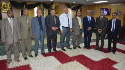 حظر المجاملات في تنقلات المعلمين بالمناطق البعيدة في الوادي الجديد 