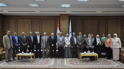 جامعة كفرالشيخ تستضيف لجنة قطاع الصيادلة بالمجلس الأعلى للجامعات 