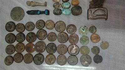 ضبط متحف متنقل بحوزة صاحب مخبز فى المنيا