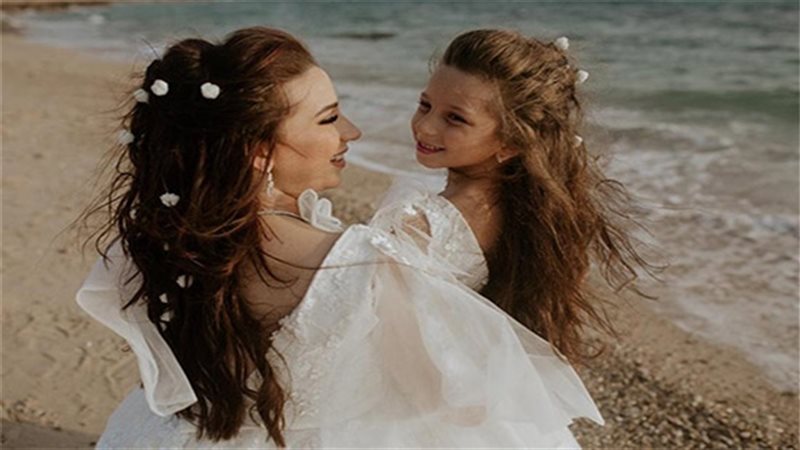 أسماء شريف منير 