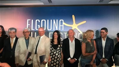 مهرجان الجونة السينمائي .. إطلالات في الأزياء وأمنيات من المشاركين