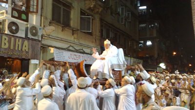 من الجيوشي للحسين..البهرة يحيون 