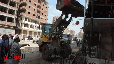 صور .. حملة أمنية مكبرة لرفع الإشغالات وضبط الخارجين على القانون بـ الخصوص