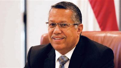 رئيس الوزراء اليمني : أدعو الجميع إلى الترابط لإنقاذ العملة اليمنية 