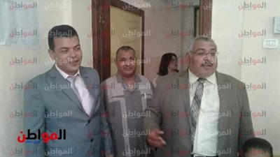 رئيس مدينة أخميم ووكيل الإدارة يتابعان انتظام الدراسة في سوهاج