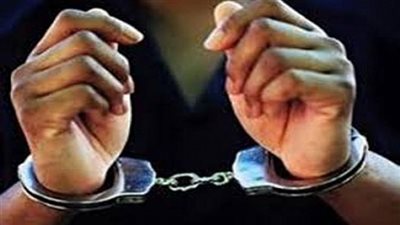 ضبط عاطلين بحوزتهما أسلحة نارية ومواد مخدرة بـ قليوب وبنها
