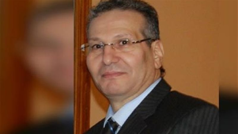 الدكتور أحمد محي