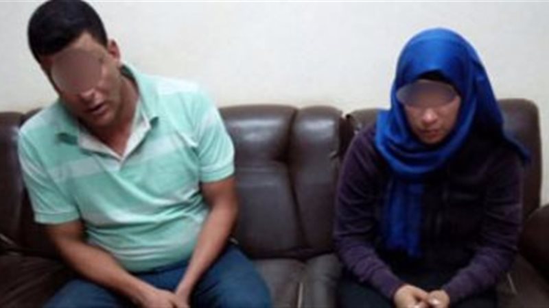 عاطل وربة منزل 