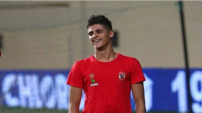 صورة..أحمد الشيخ يساند الأهلي أمام حوريا من المدرجات 