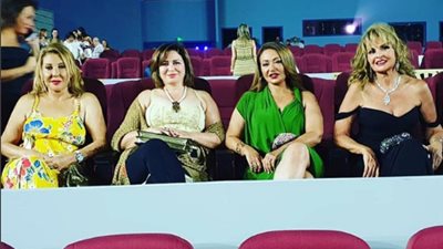 عمالقة مهرجان الجونة السينمائي ..  ليلى وإلهام ويسرا ونادية .. من الأجمل ؟