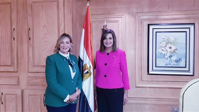 وزيرة الهجرة تستقبل رئيس الرابطة الدولية للابداع الفكري والثقافي بفرنسا