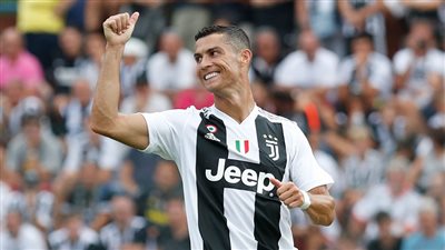 رونالدو يقود هجوم يوفنتوس ضد فروزينوني بالدوري الإيطالي