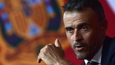 إنريكي يوضح رأيه في تقنية الفيديو