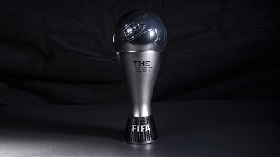 راديو ماركا تعلن اختيار افضل مدافع في العالم
