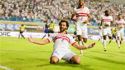 محمود علاء يتصدر قائمة الهدافين بالدوري