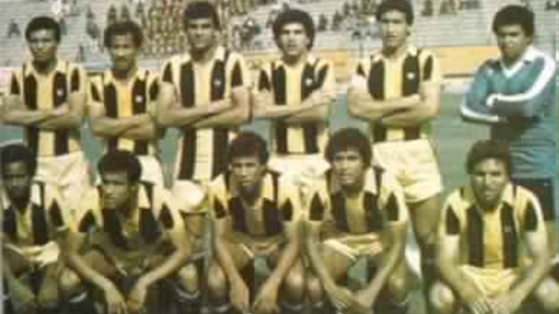 المقاولون العرب 82