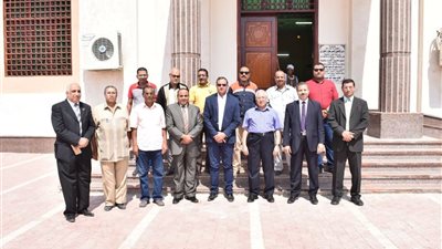 جولة ميدانية لمتابعة سير العملية التعليمية بجامعة سوهاج