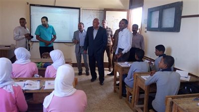 محافظ الوادي الجديد يقرر تنظيم مسابقة لحفظ القرآن الكريم بجميع المدارس
