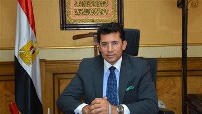 وزير الرياضة يكرم منتخبي مصر للشباب والناشئين لكرة اليد 