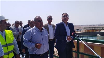 صور.. رئيس الوزراء يؤكد أهمية سوق الفاكهة لـ مدينة سوهاج الجديدة 