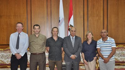 رئيس جامعة كفرالشيخ يستقبل وفد جامعة استيرلينج البريطانية لمتابعة المشروع البحثي