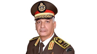 وزير الدفاع يصدق على تحويل مدرستين بالوادي الجديد لمدارس عسكرية