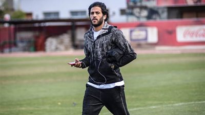  مروان محسن ينتظم في تدريبات الكرة