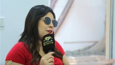 فيديو.. أيتن عامر لمنتقدين دينا الشربيني : خليكم في حالكم  