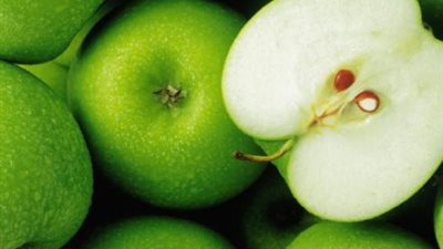 انفوجراف.. 7 فوائد التفاح الأخضر للبشرة 