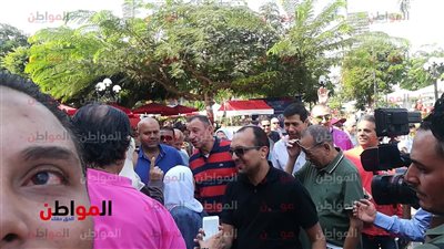 فيديو.. محمود الخطيب يصل إلي مقر النادي الأهلي بالجزيرة