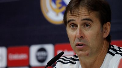 لوبيتيجي: نحن مرشحون للفوز بالليجا وديربي مدريد له حافز إضافي