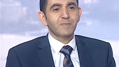 اسأل طبيب .. استشاري أمراض نساء يكشف  لـ