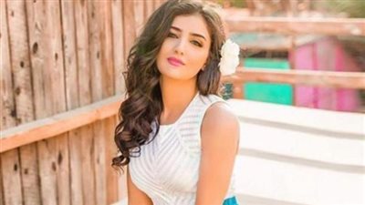 أكثر إطلالة مثيرة في مهرجان الجونة السينمائي  من نصيب مي عمر