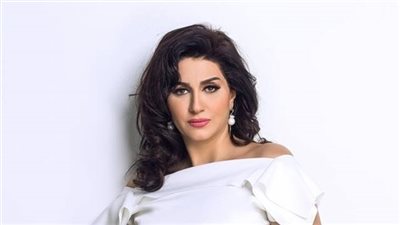 وفاء عامر في إطلالة شبابية .. لن تتخيل كيف أصبح شكلها !