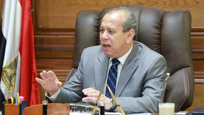 محافظ كفرالشيخ مشروع صرف صحي للقرية العالمية بمركز بيلا