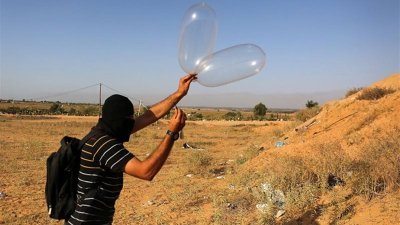 بالون ناري في غزة